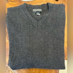 Banana Republic lightweight Italian merino wool sweater.